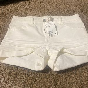 H&M white jean shorts